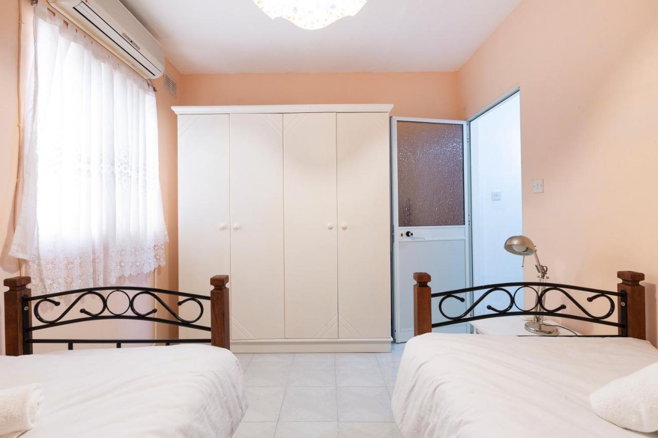 Ne1 - Lovely 2 Bedroom Apartment. Perfect Location Mellieha Exterior photo